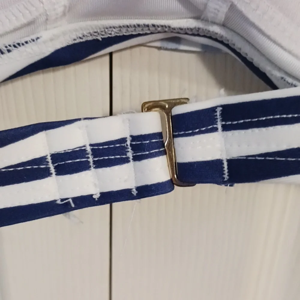 Vineyard Vines for Target ruffled bikini top - XS - navy blue/white